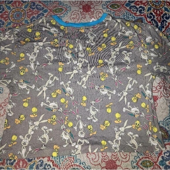 Looney Tunes Women’s XXL Graphic Tee Crop Top - Picture 1 of 6